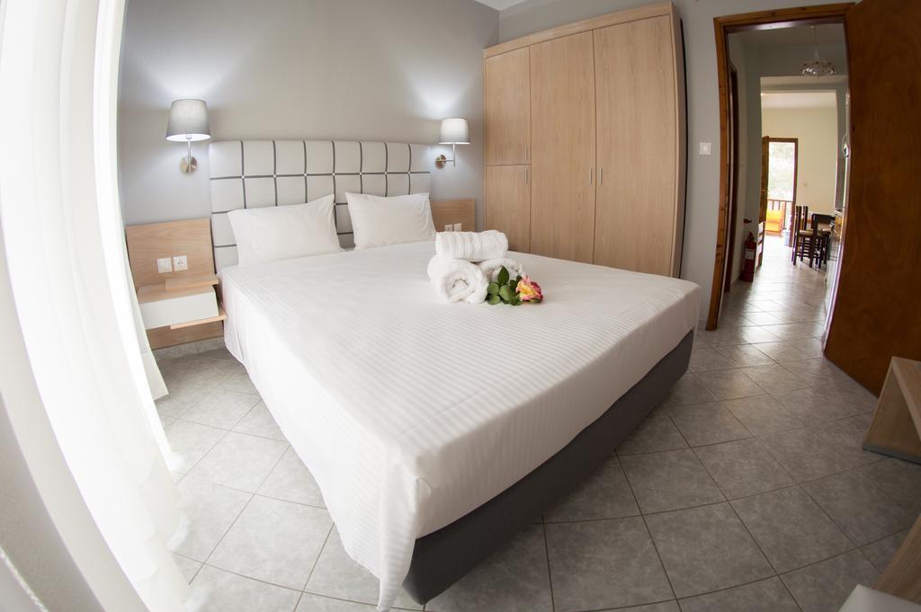 Aegialis Apartments Βουρβουρού Εξωτερικό φωτογραφία