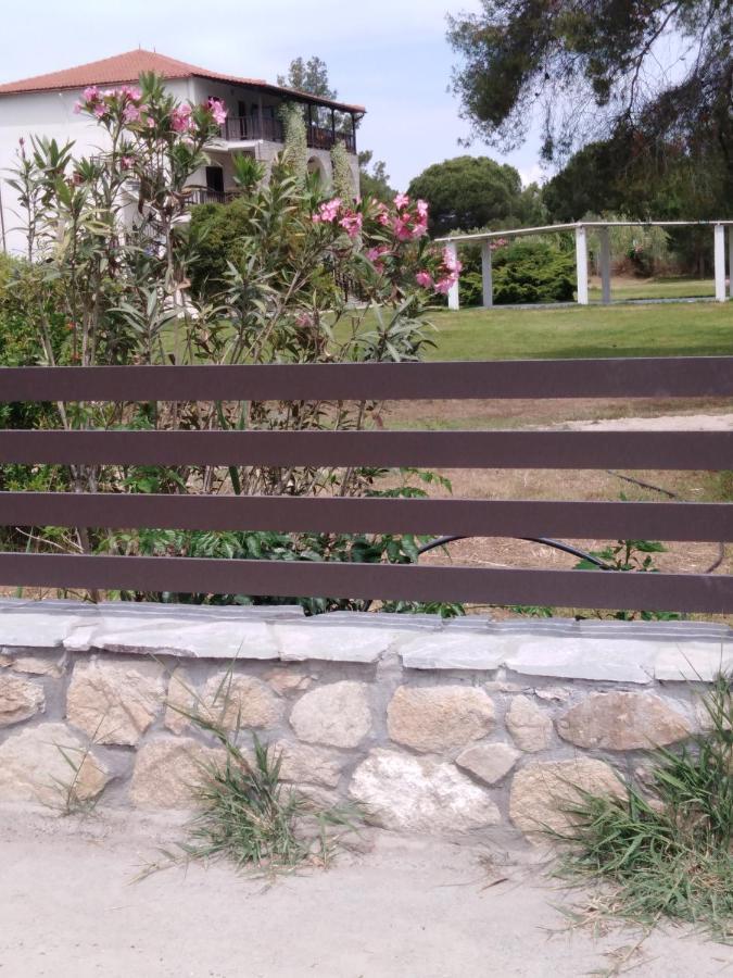 Aegialis Apartments Βουρβουρού Εξωτερικό φωτογραφία